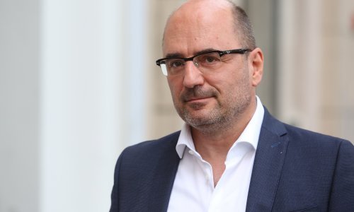 Milijan Brkić komentirao užičko kolo i srpsku zastavu na Trgu bana Jelačića: E moj HDZ...