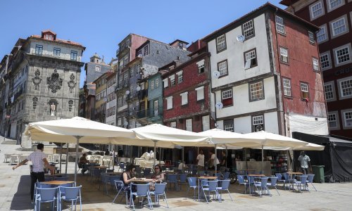 Veliki broj zaraženih: U portugalske restorane od subote samo s covid potvrdom