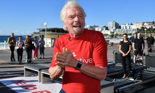 Sir Richard Branson ushićen prije današnjeg leta u svemir: 'Ovo želim odmalena'