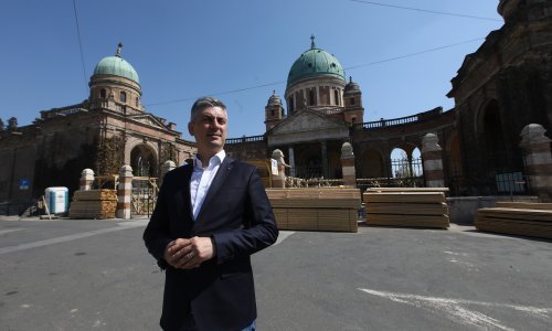 Godine je dao HDZ-u, no nije došao do prvog ešalona, a onda se prikrpao Bandiću. Ima tu afera, pa sumnje u lažnu diplomu, pa malo rotarijanaca… Tko je Patrik Šegota