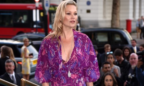 Mudar poslovni potez: Kim Kardashian angažirala Kate Moss za novu kampanju donjeg rublja, a rezultat vas neće ostaviti ravnodušnima