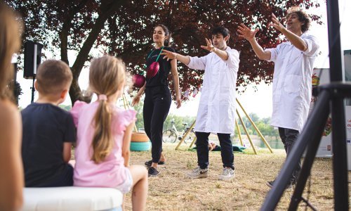 Više od 5000 zagrebačkih mališana okrenulo trend, u tjedan dana pojeli više od 2 tone bresaka i trešanja