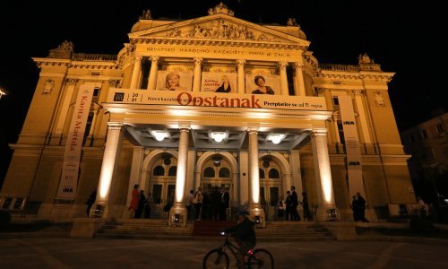 Ozbiljna kritika aktualnosti ispod lake igre, humora i nezaboravnih glazbenih brojeva: Premijera mjuzikla 'Poljubi me, Kato' u riječkom HNK