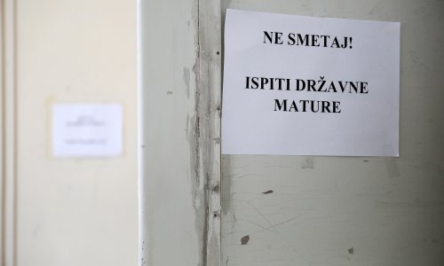 Na državnoj maturi 14 posto ocijenjeno negativno, odličnih 8,3 posto