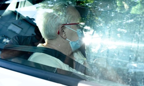 Podmićene službenice iz gruntovnice i njihov 'klijent' priznali nedjelo pa pušteni na slobodu