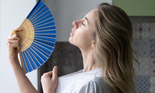 Ljeto provodite na Mediteranu? Evo što vam je potrebno za savršen odmor bez tegoba!