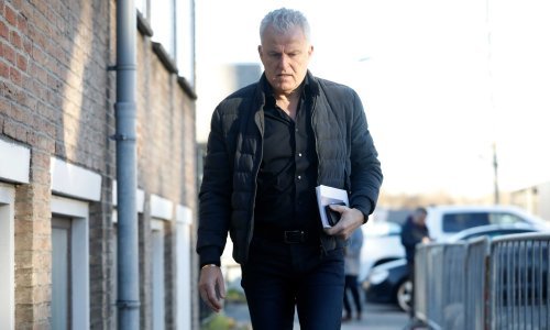 Preminuo nizozemski kriminalistički novinar Peter de Vries nastreljen prošlog tjedna u Amsterdamu