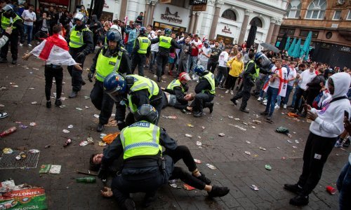 Zamalo se dogodilo nešto što povijest Europskih prvenstava ne pamti; Englezi bi se crvenili od srama, a nogometni svijet bio bi zgrožen i bijesan