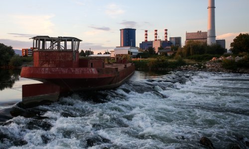 Teglenica koja se 'oslobodila' s veza trebala je biti uklonjena do kraja srpnja