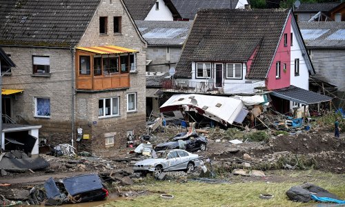 Poplave u Njemačkoj i Belgiji ubile najmanje 67 ljudi, evakuacije i u Nizozemskoj