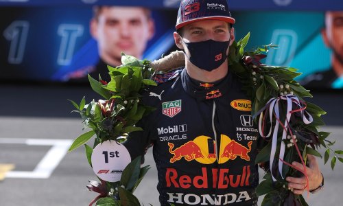 Max Verstappen ispisao povijest Formule 1; uvijek će biti upisan kao prvi pobjednik 'sprint utrke', a već u prvom krugu prestigao je Lewisa Hamiltona