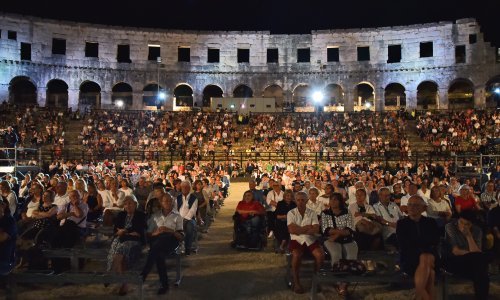 [FOTO] Filmom 'Murina', dobitnikom nagrade u Cannesu, svečano otvoren 68. Pulski filmski festival