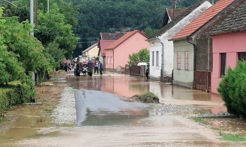 Voda se povači s našičkog područja: U kućama je bila visine preko metra, pala enormna količina kiše