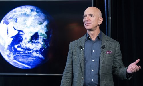 Najbogatiji čovjek na svijetu Bezos spreman za prvo putovanje u svemir: 'Uzbuđen sam, ali nisam nervozan'