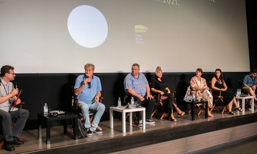 U kinu Valli održana press konferencija uoči večerašnje projekcije filma Plavi cvijet