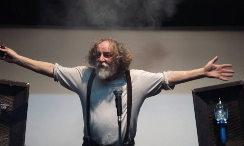 Umro sam, ali sam živ: Kako su slovenski mediji sahranili svog legendarnog umjetnika Marka Brecelja