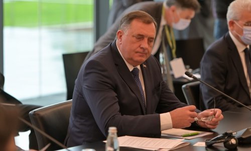 [VIDEO] Dodik pobjesnio, opet priprijetio odcjepljenjem Republike Srpske, a Inzka nazvao 'kretenom': Nećemo poštovati njegov zakon!