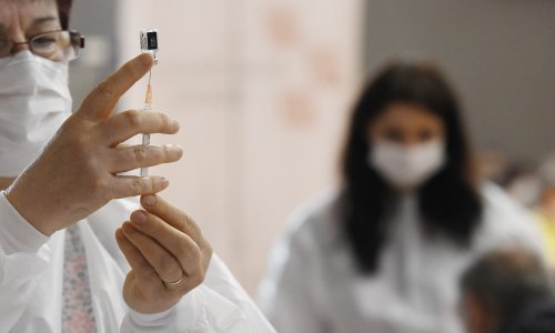 EMA odobrila Modernino cjepivo za djecu i mlade od 12 do 17 godina