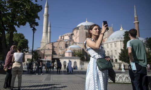 UNESCO traži od Turske izvješće o očuvanosti Aja Sofije, brinu ih posljedice pretvaranja u džamiju