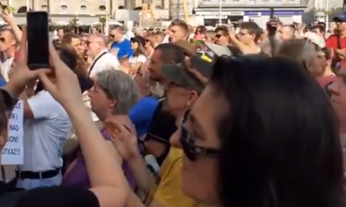Tisuće u Zagrebu prosvjedovale protiv mjera, stožera i cijepljenja