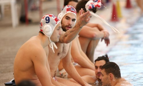 Hrvatske vaterpoliste čeka okršaj s Kazahstanom koji predvode dva jako opasna Srbina, no Barakude najavljuju pobjedu na startu