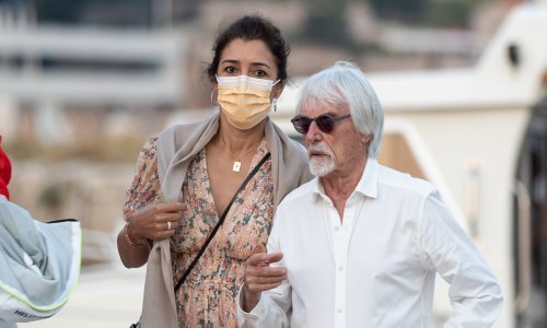 [FOTO] Bernie Ecclestone u društvu supruge Fabiane Flossi prošetao Stradunom