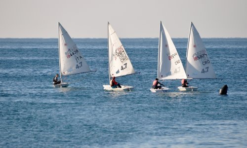 Hrvatska jedriličarska reprezentativka Jelena Vorobjeva nakon prva dva plova zauzela odlično treće mjesto