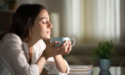 Znanstvenici upozoravaju: Previše kave dnevno utječe na volumen mozga i prijeti vam veća šansa za demenciju