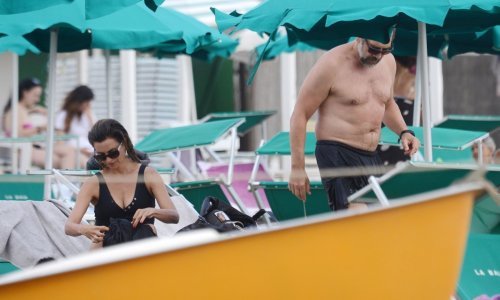 [FOTO] Penelope Cruz i Javier Bardem s djecom uživaju na ljetovanju u gradiću pored Rima