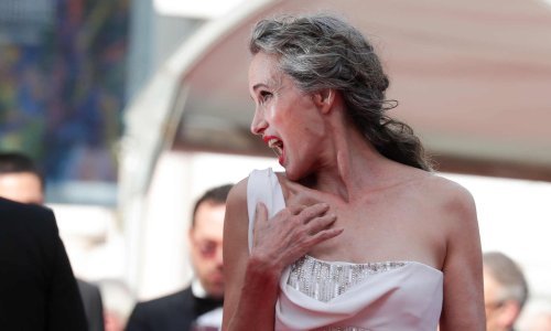 Slavna glumica prihvatila sijede: 'Menadžeri su me pokušali odgovoriti, ali sad se osjećam snažnije, mlađe i iskrenije'