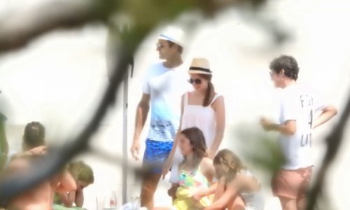 [FOTO/VIDEO] Roger Federer s obitelji i prijateljima na Malom Lošinju, pogledajte kako društvo uživa uz obalu
