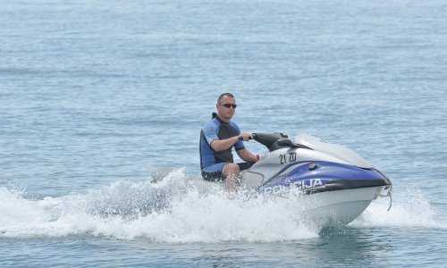 U sudaru skutera u Kaštelanskom zaljevu dvoje ozlijeđenih