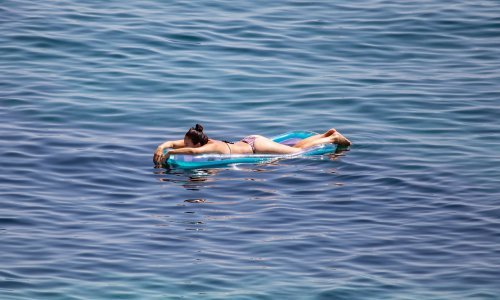 Ljeto se zahuktava: Za četvrtak izdano upozorenje na vrlo veliku opasnost od toplinskog vala za dva grada