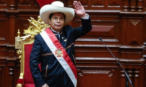 Prisegnuo novi peruanski predsjednik Pedro Castillo, obećao zemlju 'bez korupcije'