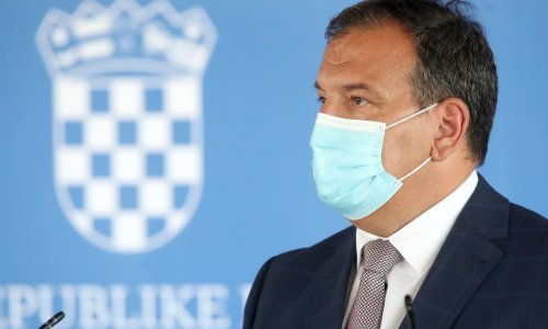 Beroš upozorava: Rast broja novozaraženih poziva na oprez; imamo preko 23.000 pacijenata s post-covid sindromima