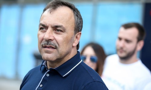 Ispričavam se zbog racije u KSET-u i dolazim na ponovljeni koncert!