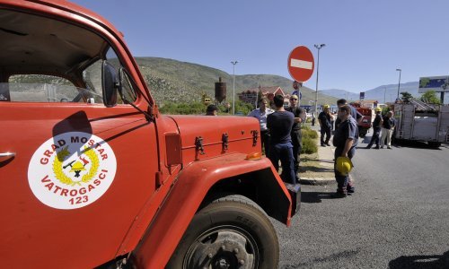 Hercegovina u plamenu; trojici gasitelja ukazana pomoć