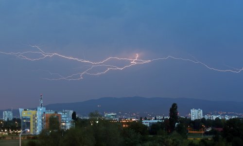 Civilna zaštita ima važno upozorenje: Moguća su nova grmljavinska nevremena na sjeveru zemlje, evo gdje će biti najopasnije