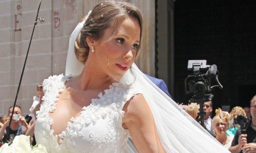 Njezina ljepota je očaravajuća: Rakitićeva Raquel ima ljetni modni hit i jako dobro zna kako ga nositi