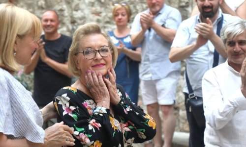 [FOTO] U Šibeniku predstavljena 'Knjiga o Gabi', koja donosi puno više od same biografije