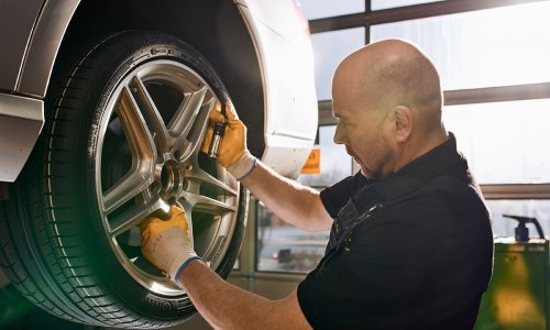 [FOTO] Continental od 2022. omogućuje upotrebu recikliranih PET boca u proizvodnji guma