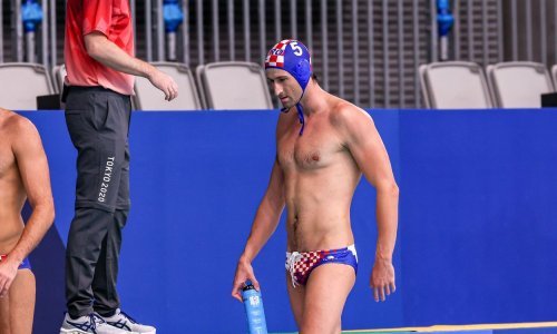 Hrvatski vaterpolisti odlično započeli najvažniju utakmicu na Igrama u Tokiju pa se potpuno raspali i ostali bez polufinala! Mađarska i čudesni Manhercz održali lekciju Barakudama