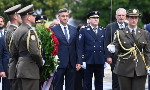Plenković u Kninu najavio novi projekt težak deset milijardi kuna