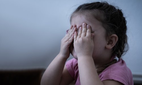 Češka planira zatvoriti kontroverzne domove za siročad: 'Štetni su za malu djecu'