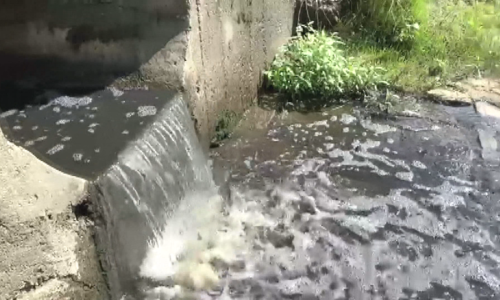 [VIDEO] Abnormalne količine amonijaka, željeza i mangana u Karašici, Valpovčani ustali u spas svoje rijeke