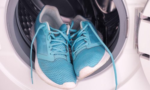 Što baš nikad ne biste trebali prati u perilici rublja