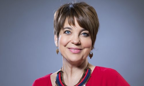 Karmela Vukov Colić sa sinom zaronila u morske dubine pa zaplivala s morskim psima