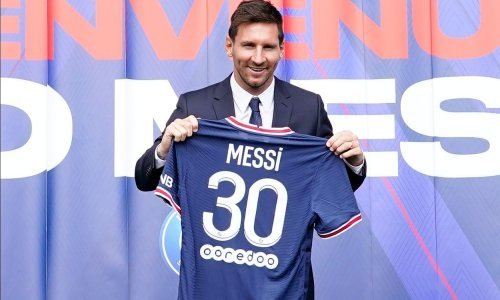[FOTO] Lionel Messi, nakon što odabrao broj koji će nositi na dresu PSG-a jer za njega ima posebno značenje, obratio se i navijačima: Naravno da je Neymar utjecao na moj dolazak u Pariz!