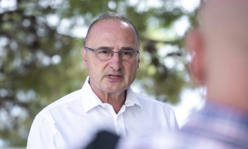 Grlić Radman: 'Evakuirana su 22 hrvatska državljanina iz Afganistana, u Kabulu ih je ostalo još četvero koji će biti evakuirani u sljedećih nekoliko dana'