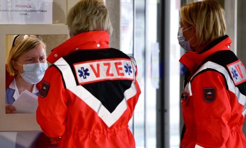 Slovenska vlada kasno sinoć odlučila: Državni službenici moraju do 1. listopada imati dokaz o cijepljenju